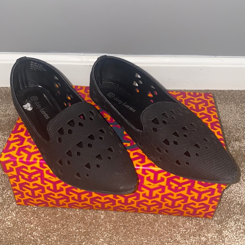 Black flats